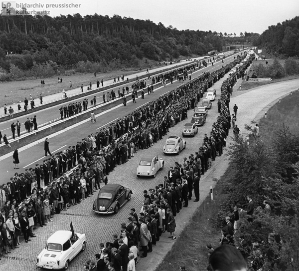 Benno Ohnesorg’s Body is Transported from West Berlin to Hanover (June 8, 1967)